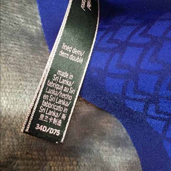 34D - Picture 4 of 7